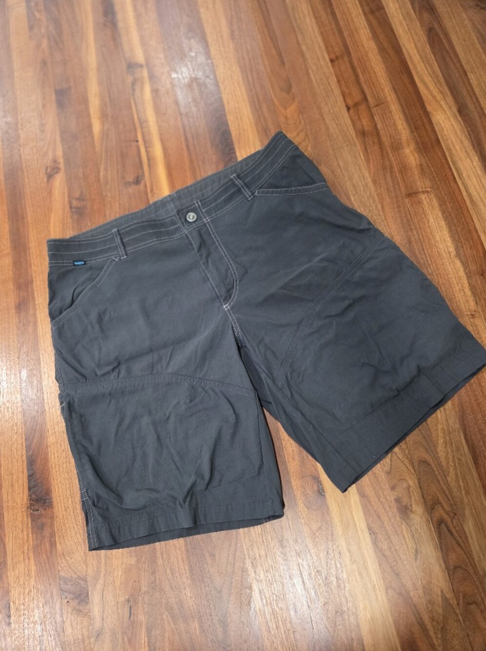 Kuhl Charcoal Performance Cargo Shorts Size 38